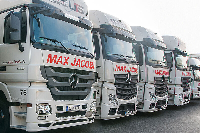 Flottenbeschriftung von LKW's des Unternehmens Max Jacob.